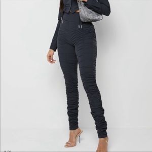 RUCHED HIGH WAISTED LEGGINGS AND TOP